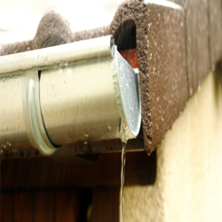 Bostik DIY Moldova Waterstop Tease Image repara suduri fisurate din jgheab