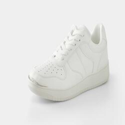 Bostik DIY Hungary tutorial fix shoes teaser image