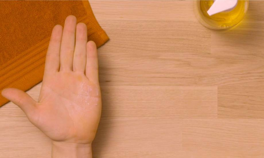 Bostik DIY United Kingdom how to remove super glue from skin teaser 920x552px  