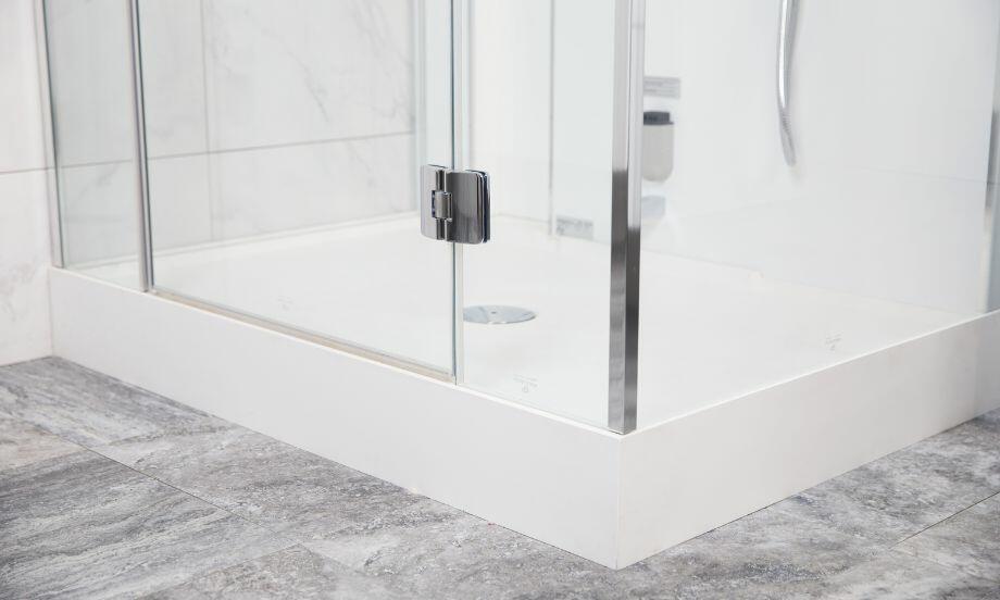 DIY Bostik Czech teaser image montaz sprchoveho kuta