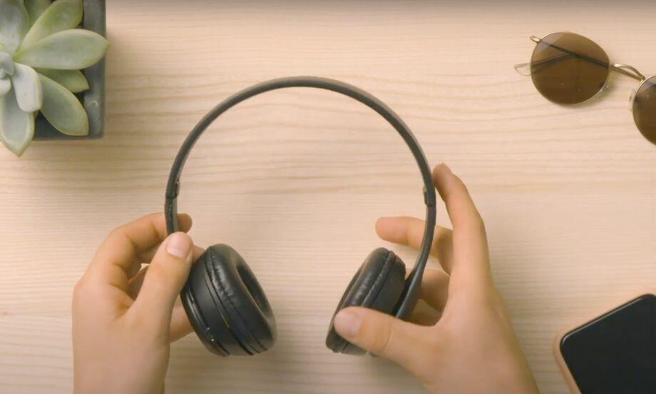bostik-diy-uk-ideas-inspo-repair-broken-headphones-teaser.jpg