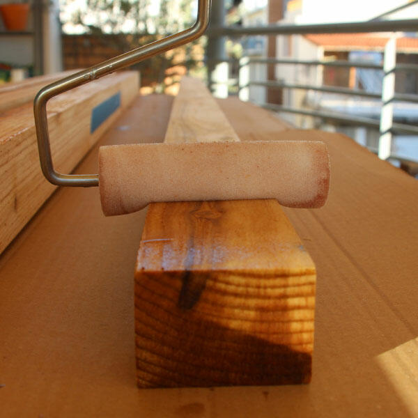 Bostik-DIY-Greece-tutorial-Balcony-Garden-step-3