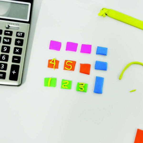 Bostik-DIY-New-Zealand-tutorial-Blu-Tack-Calculator-step-3