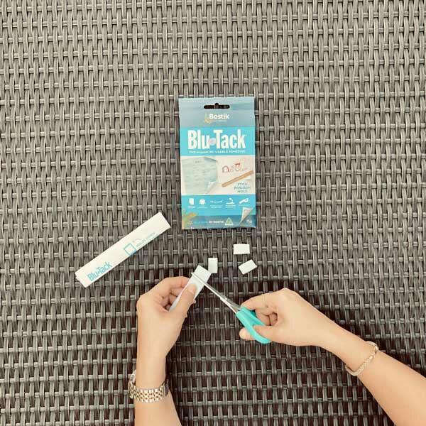 Bostik-DIY-Philippines-tutorial-Vlogging-Made-Easy-with-Bostik-Blu-Tack-step-2