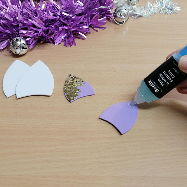 Bostik-DIY-South-Africa-Tutorial-Christmas-Unicorn-Baubles-step-4