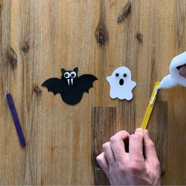 Bostik-DIY-South-Africa-Tutorial-Halloween-Stick-Monsters-Step-4