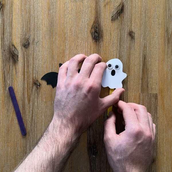 Bostik-DIY-South-Africa-Tutorial-Halloween-Stick-Monsters-Step-5