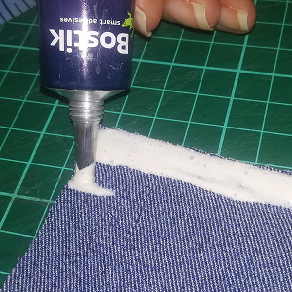 Bostik-DIY-South-Africa-Tutorial-Sew-Simple-Pencil-Bag-step-2.1