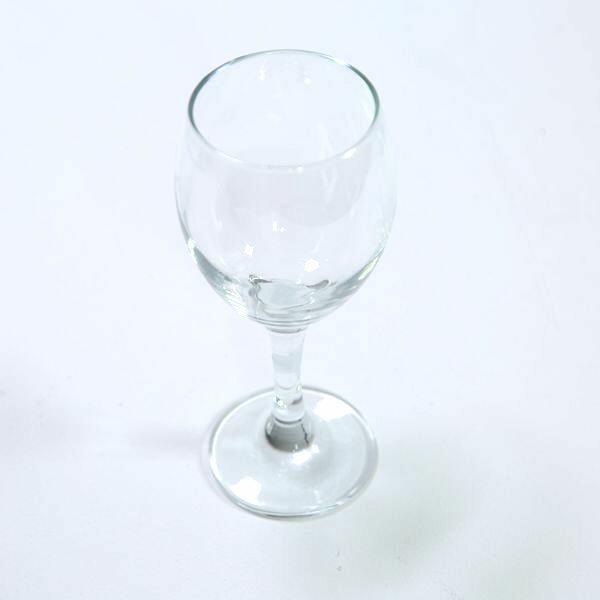 Bostik-DIY-United-Kingdom-Ideas-Inspiration-Repair-a-Broken-Glass-step-4