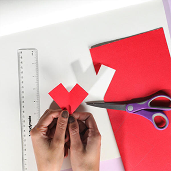 DIY-Bostik-Australia-tutorail-heart-tesselation-craft-project-step1-300x300