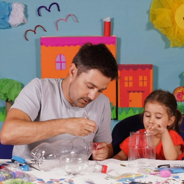 bostik-diy-australia-recycled-vase-step-1-600x600