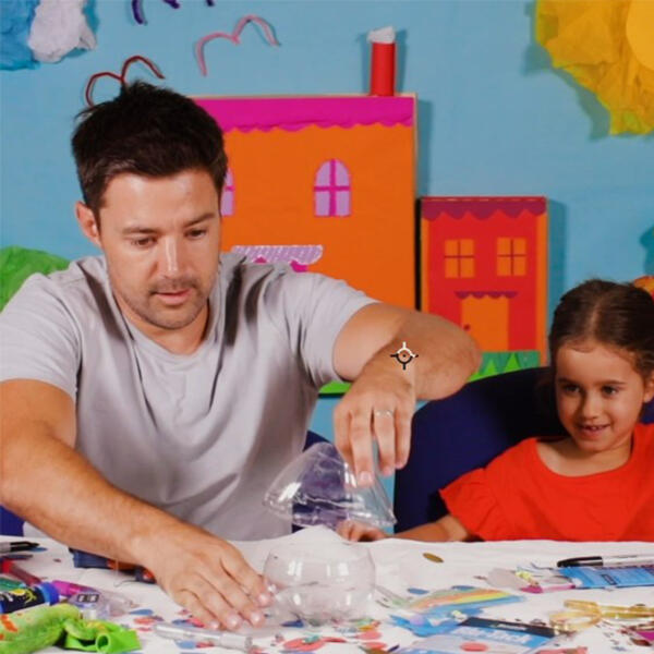 bostik-diy-australia-recycled-vase-step-3-600x600