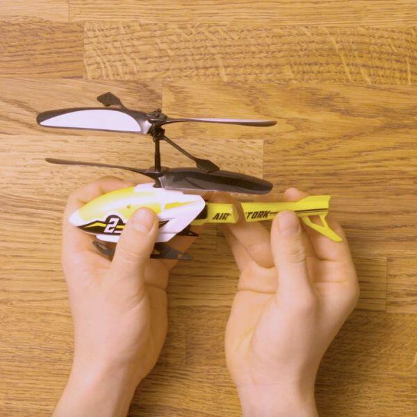 diy-bostik-uk-hard-plastics-glue-application-1-600x600px