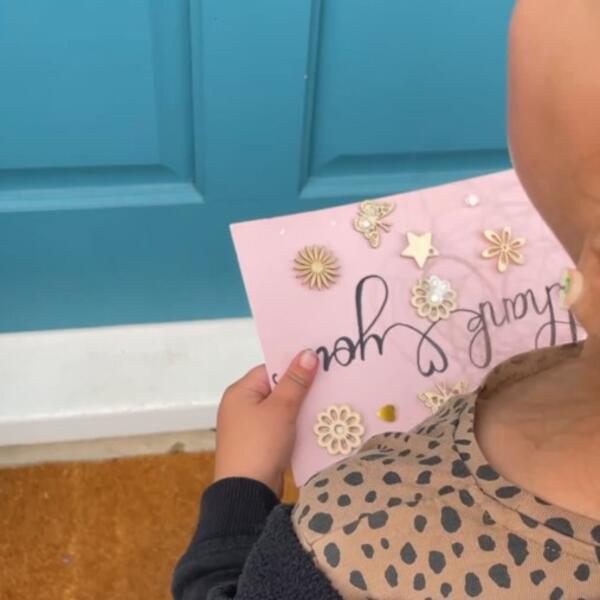 diy-bostik-uk-ideas-inspiration-diy-3d-card-using-foam-pads-step-6