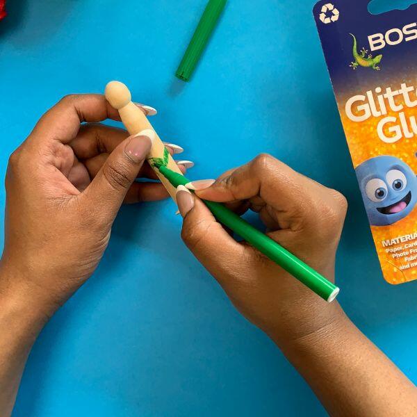 diy-bostik-uk-ideas-mermaid-clothes-peg-craft-step-2