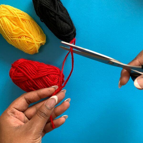 diy-bostik-uk-ideas-mermaid-clothes-peg-craft-step-6