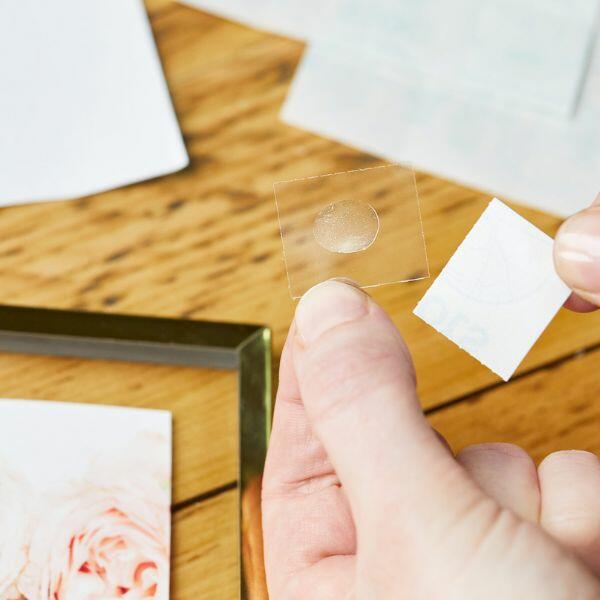 diy-bostik-uk-stationery-glu-dots-on-sheets-app-2