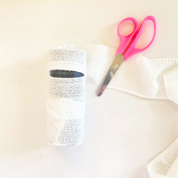 Bostik DIY Australia mummy halloween craft project step 4