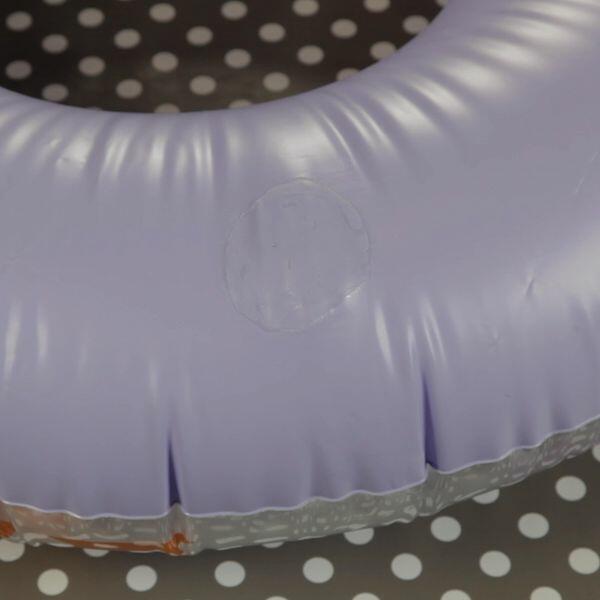 diy-bostik-uk-soft-plastics-clear-glue-application-2-600x600px