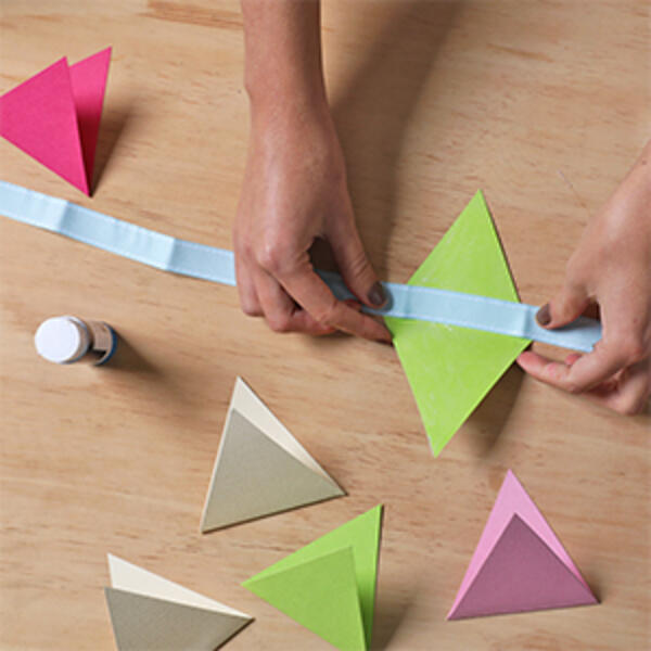 DIY Bostik Thailand tutorials Bunting project step4