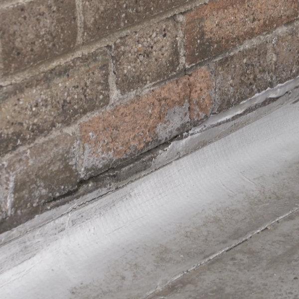 Bostik DIY France tutorial waterproofing exterior basement walls Step 1
