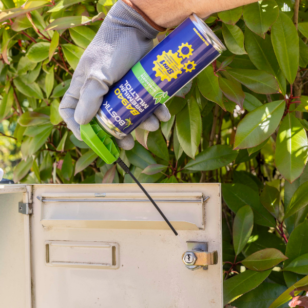 Bostik DIY Moldova Intretinerea cutiei postale step 3