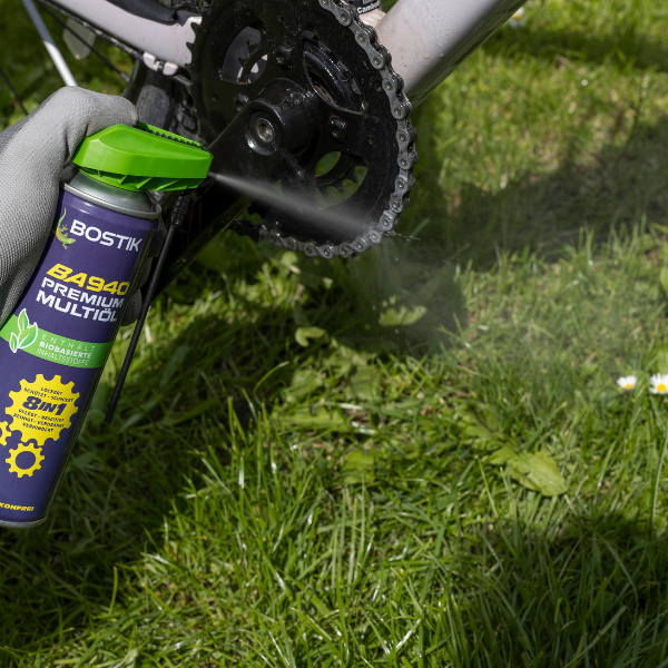 Bostik DIY Moldova deblocarea suruburilor ruginite blocate step 2