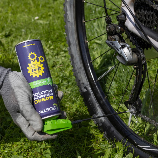 Bostik DIY Moldova deblocarea suruburilor ruginite blocate step 3