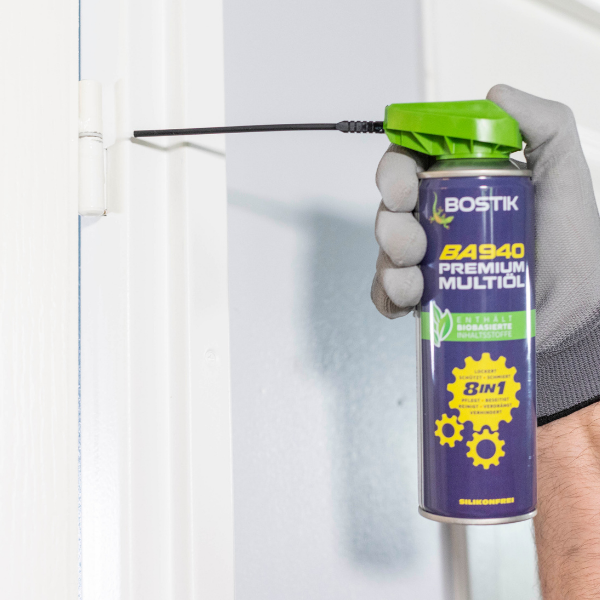 Bostik DIY Moldova intretinerea balamalelor silentioase step 1