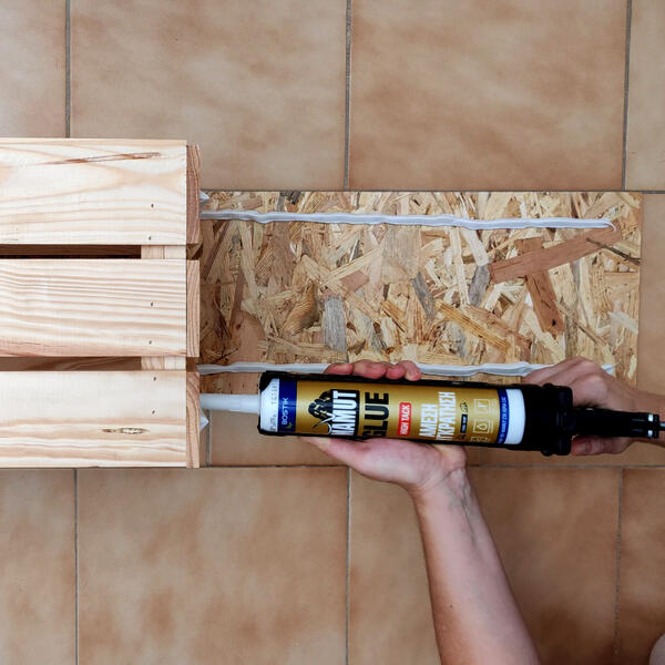 Bostik DIY Greece Tutorial Crates Image 1080x1080 03