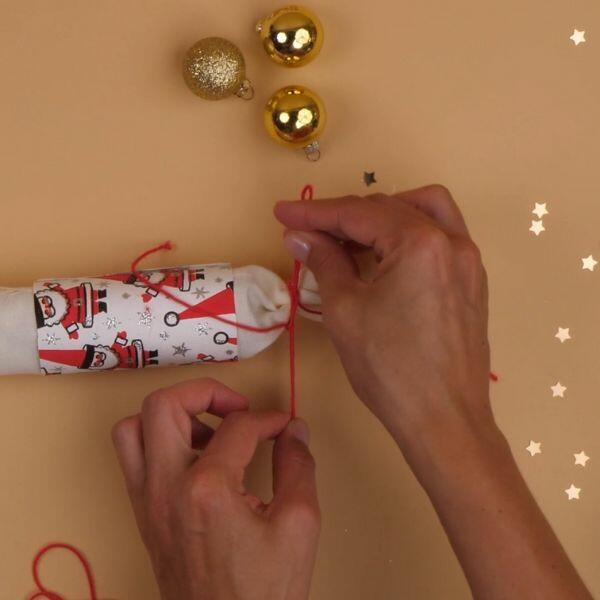 Bostik DIY Greece tutorial handmade festive calendar step 3