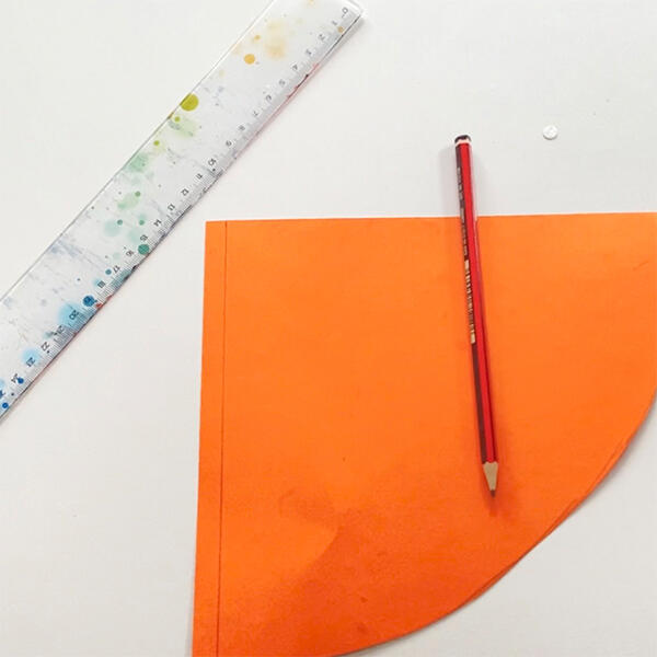 Bostik DIY Hong Kong Mandarin Chinese easter carrot basket step 4