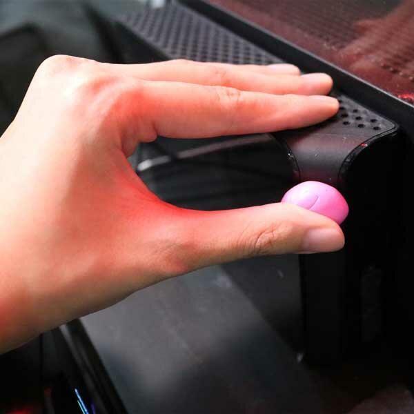 Bostik DIY Hong Kong Mandarin Chinese tutorial how to block light with blu tack step 3